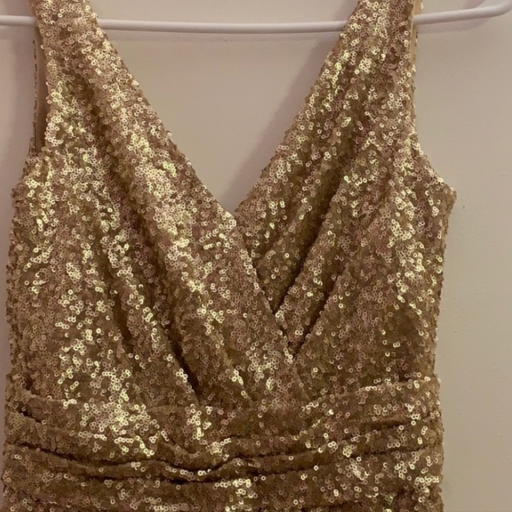 Dress - Picture 4 of 4
